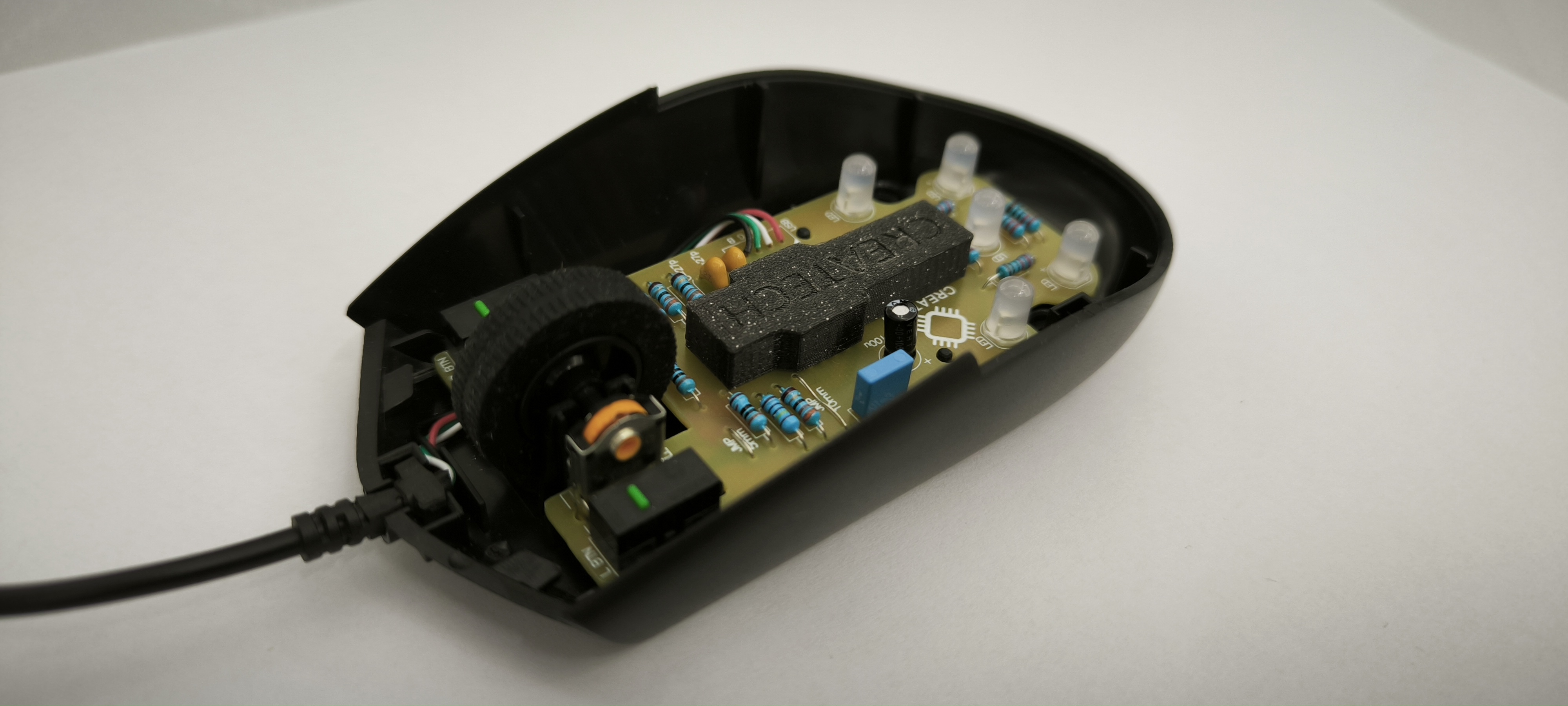 MAKER MOUSE - Sastavljanje u tijeku